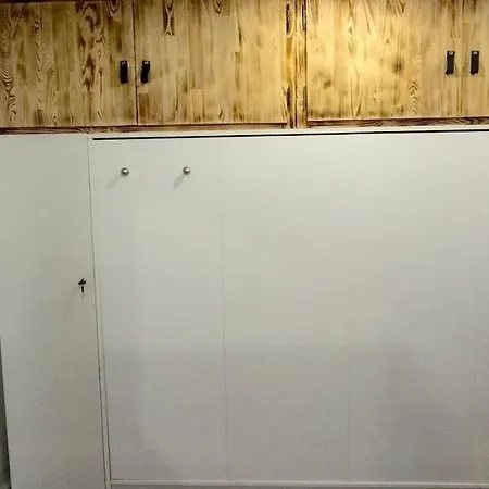 Studio Centre Apartment